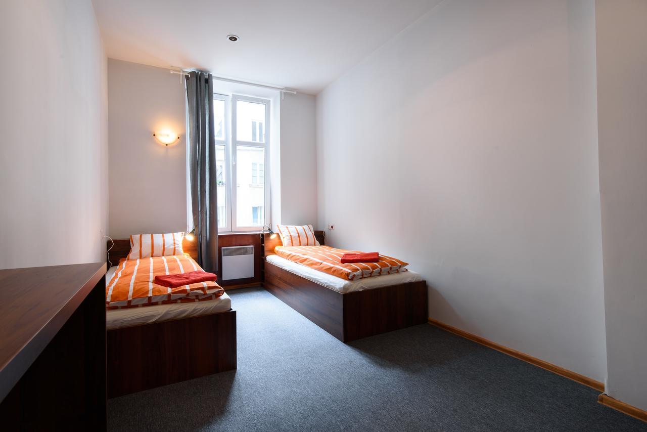 Constitution Square Rooms Warschau Buitenkant foto