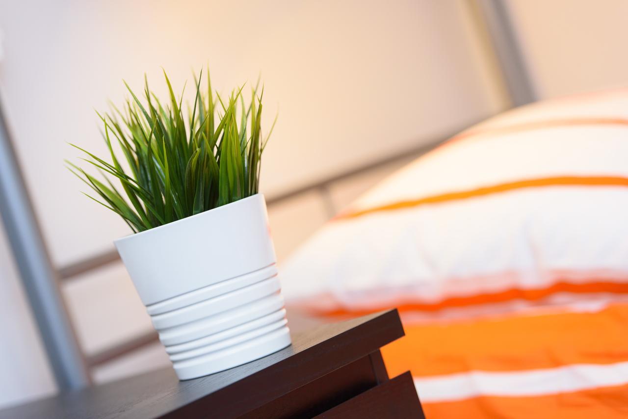 Constitution Square Rooms Warschau Buitenkant foto